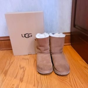 UGG Bailey Bow II